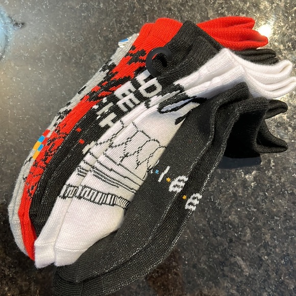 Friends 5 pack ankle socks - Picture 4 of 7